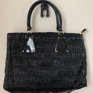 Elizabeth Arden Purse